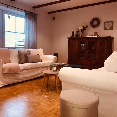 Ferienwohnung Jette Mit Wallbox Hanstedt Bagian luar foto