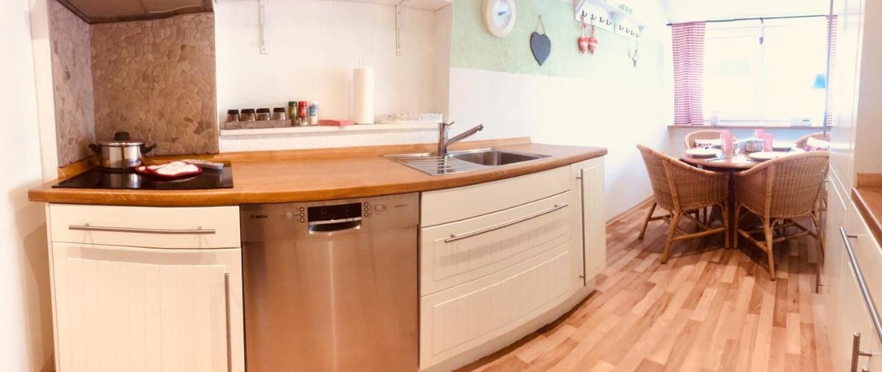 Ferienwohnung Jette Mit Wallbox Hanstedt Bagian luar foto